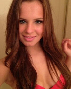 JemNextDoor Webcam Model