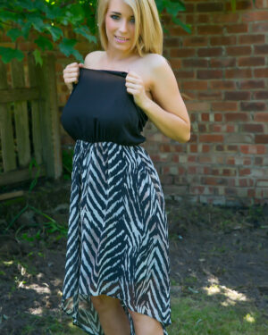 Jodie Piper Frilly Dress In Public Cosmid