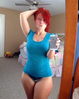 Sexy Pattycake Summer Selfies