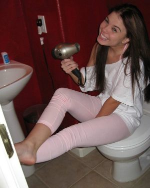 Kari Sweets Caught On The Toilet