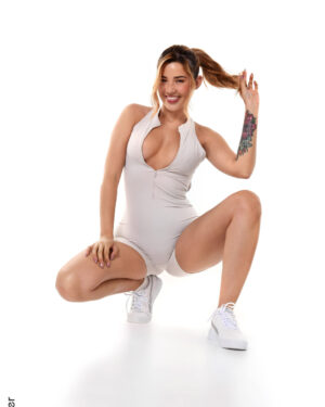 Agatha Vega Dia De Entrenamiento IStripper