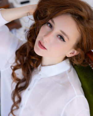 Alice Mido Sinfully Sweet Met Art