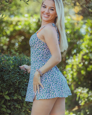 Maisie Houlding Ward Botanical Blues Hayleys Secrets