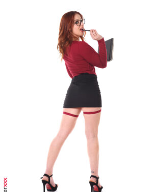 Norah Juliette The New Assistant IStripper