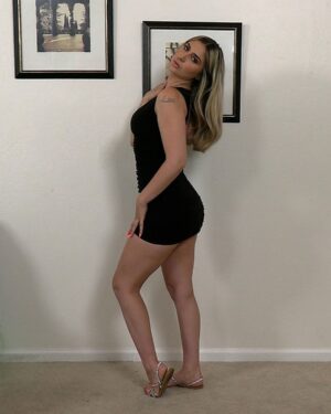 Dahlia Noire Thick PAWG Does It All Backroom Casting Couch