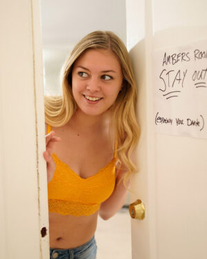 Amber Moore Ambers Room Teenfidelity