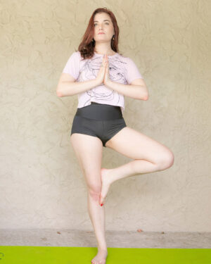 Amber Smith Does Some Yoga Cosmid