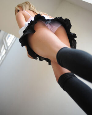 Amy Green Undress