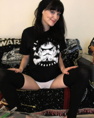 Ari Dee Geeky Girl