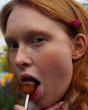 Arina Bik Sucker For Red Zishy