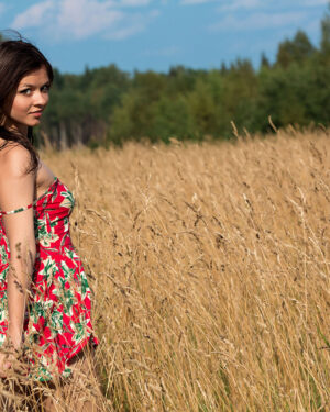 Audrey Naked Field Day Fame Girl