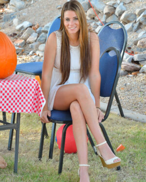Aveline FTV Frisky Flashing