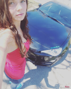 Bailey Knox Spring Life Selfies