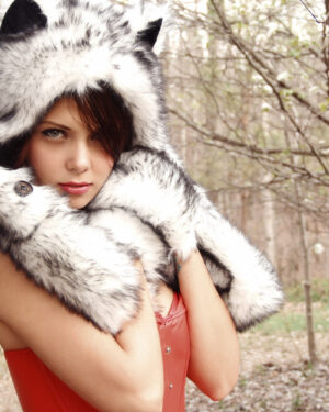 Bailey Knox Wolf Hunting Wet Pussy