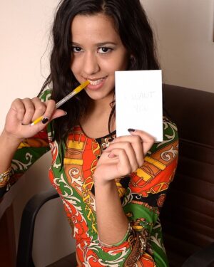 Bella Quinn Sexy Love Letter