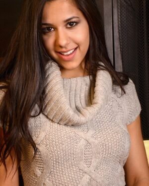 Bella Quinn Tight Sweater Porn