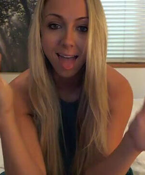 Brooke Marks Sheer Webcam Screencaps