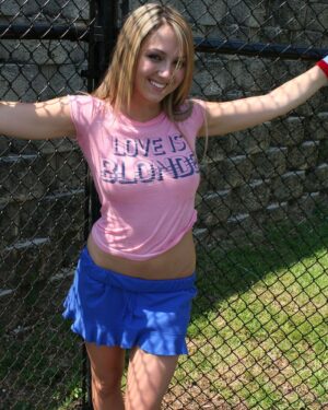 Brooke Marks Tennis Star