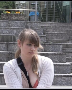 Busty College Girl Ring 360