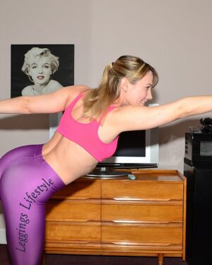 Callista Model Tight Leggings Posing