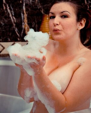 Camerella Cams Bath Fun