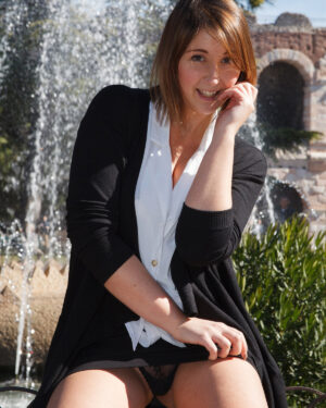 Carolina Firenze Breathing Italian Oxygen Zishy