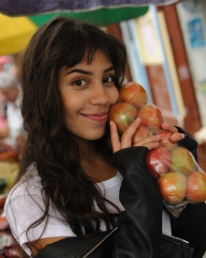 Clarissa Dominguez Hi Fruitti Zishy