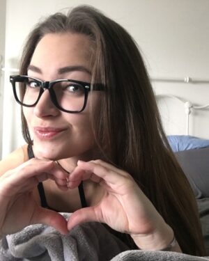 Dani Daniels Sexy Nude Selfies