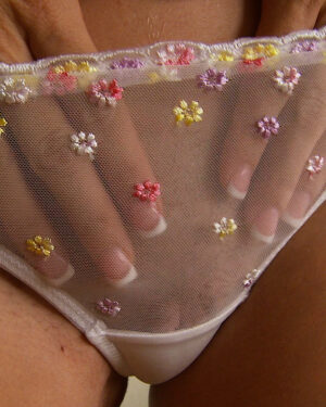 Danielle Trixie Candy Girl Video