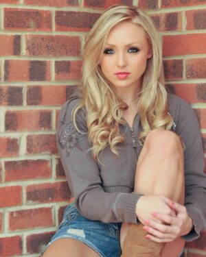 Danni King Brick Wall Beauty