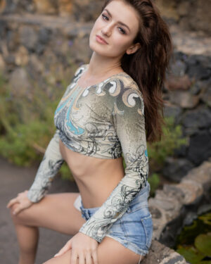 Elina Love Casual Vibe Playboy