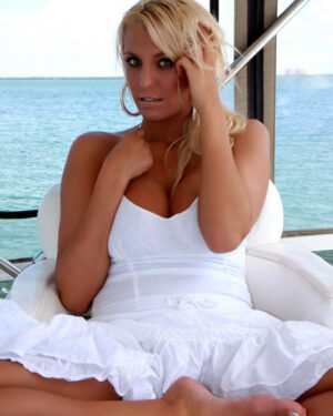 Ember Reigns Sexy Boat Ride