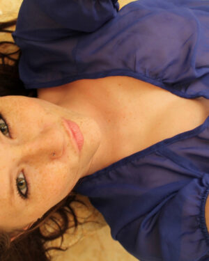 Freckles 18 Blue Self Shot