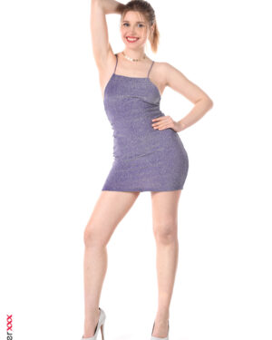 Freya Mayer License To Tease IStripper