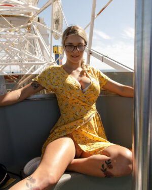 Gabbie Carter Pier Confetti Zishy