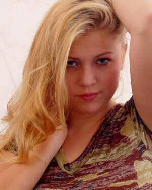 Gemini Tent Temptation Eye Candy
