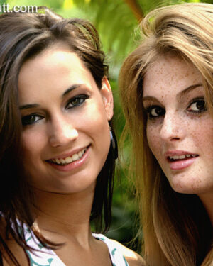 Georgia And Faye Lesbian