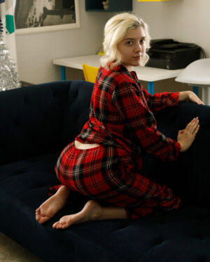 Gia Ohmy In Holiday Jammies Zishy
