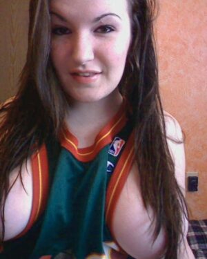 GND Kayla Basketball