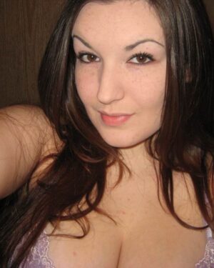 GND Kayla Self Pics