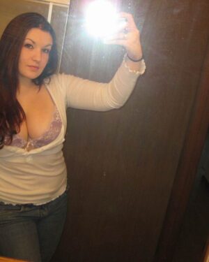 GND Kayla Self Pics