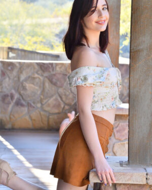 Gracie Cute Model and Vibrate FTV Girls