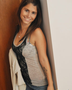 Haileys Hideaway Ass Spilling Out Of Jeans