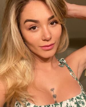 Heidi Grey Sexy Pics Nudiez