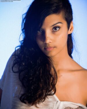 Indian Babe Shanaya Bottomless Princess