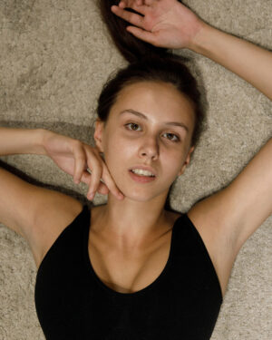Jessica Albanka Eat Food From Asia Zishy