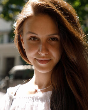 Jessica Albanka Melts Oslo Zishy
