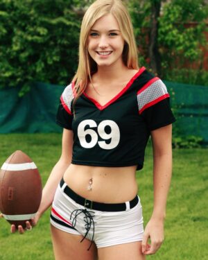 Jewel Superbowl Sunday Nudes This Years Model