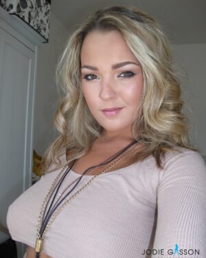 Jodie Gasson Self Shot