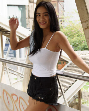 Kahlisa Boonyasak Radio Bangkok Zishy